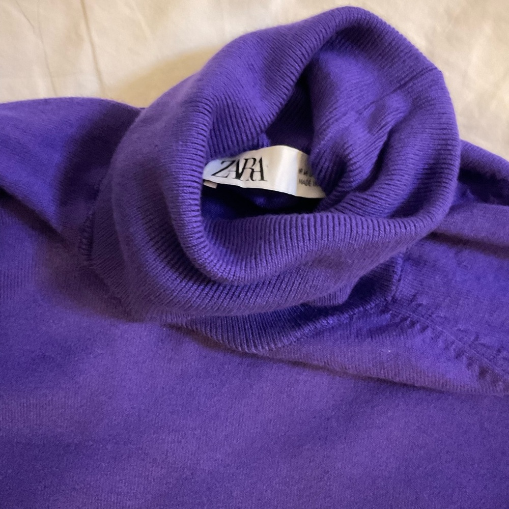 Zara Purple Turtle Neck - Picture 5 of 5